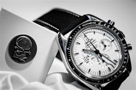 omega speedmaster apollo 13 silver snoopy award replica|omega speedmaster apollo 13 review.